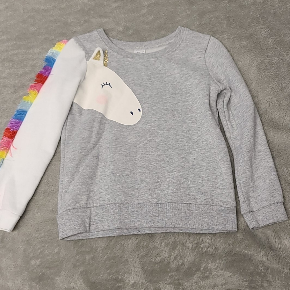 Carters 5t Unicorn sweatshirt